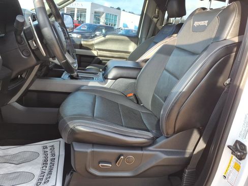 Used 2019 Ford F150 Raptor w/ Equipment Group 802A Luxury image 41