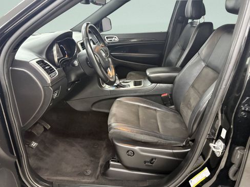 Used 2018 Jeep Grand Cherokee Laredo RWD image 24