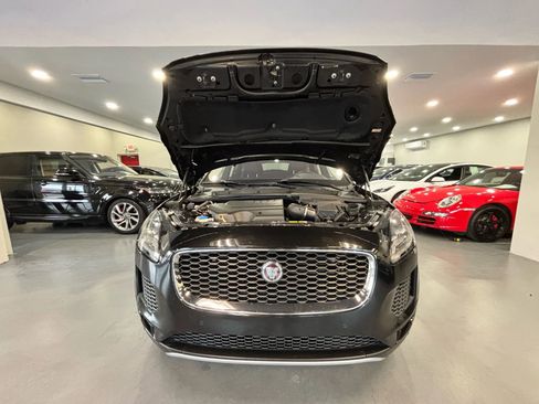 Used 2018 Jaguar E-PACE S AWD/4WD image 39