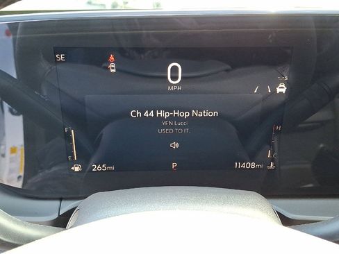 Used 2025 Buick Envista Sport Touring w/ Convenience II Package image 13