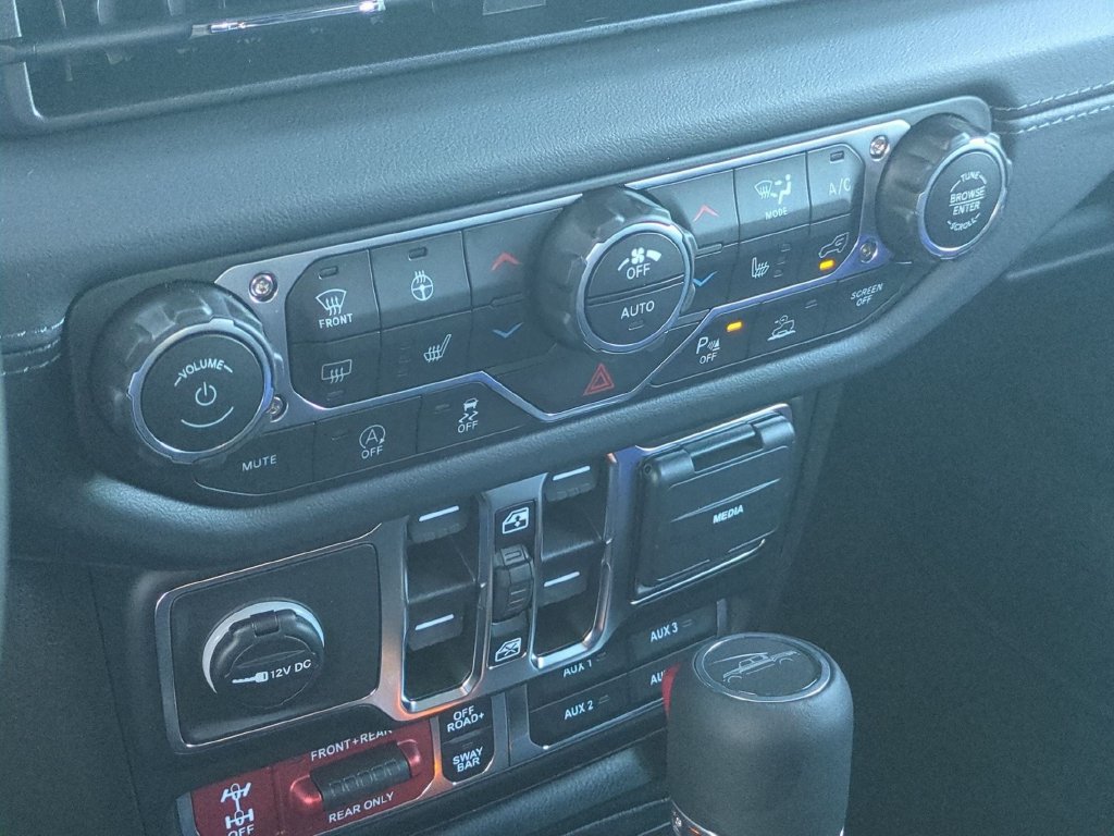New 2027 Jeep Gladiator Rubicon AWD/4WD image 24