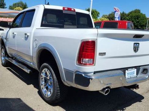Used 2015 RAM 1500 Laramie w/ Convenience Group image 4