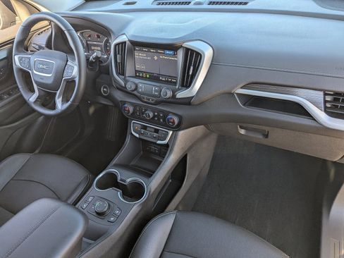 Used 2023 GMC Terrain SLT w/ Elevation Edition image 13