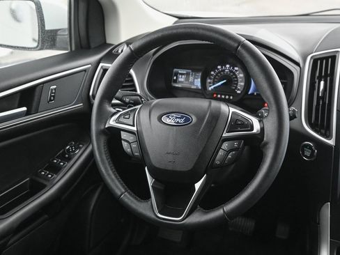 Certified 2024 Ford Edge SEL w/ Convenience Package image 32