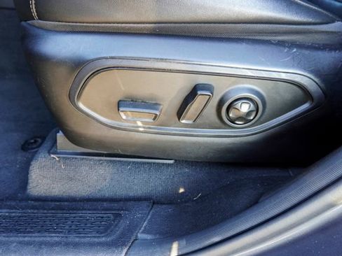 Used 2023 Jeep Grand Cherokee Altitude image 14