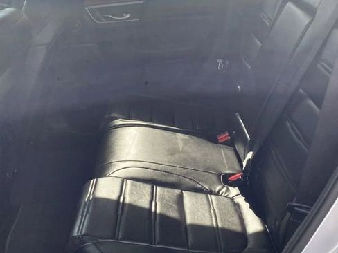Used 2017 Honda CR-V Touring image 13