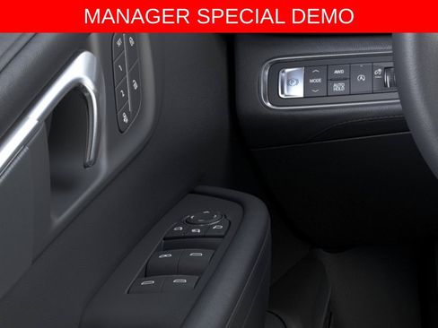 Used 2026 Buick Enclave Sport Touring w/ Power Package AWD/4WD image 22