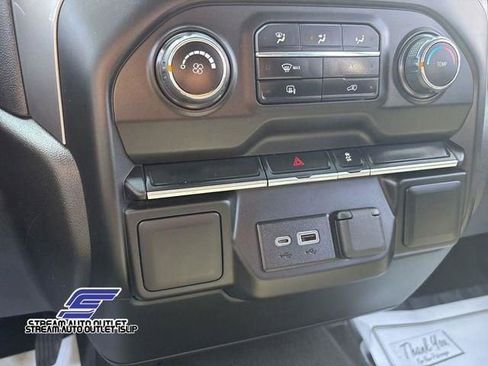 Used 2022 Chevrolet Silverado 2500 Custom w/ Snow Plow Prep/Camper Package image 34