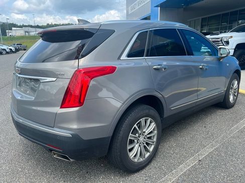Used 2017 Cadillac XT5 Luxury w/ Driver Awareness Package AWD/4WD image 5