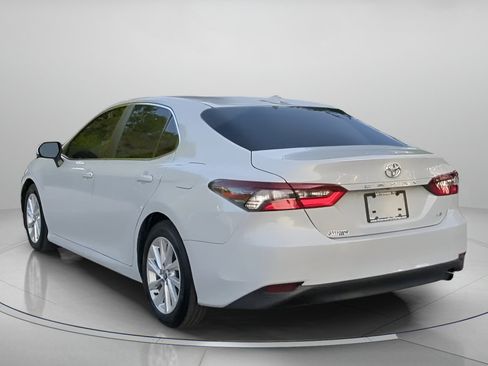 Used 2023 Toyota Camry LE FWD image 21
