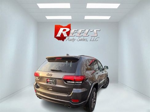 Used 2017 Jeep Grand Cherokee Limited 75th Anniversary image 6