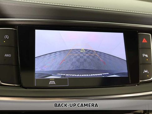 Used 2023 Buick Enclave Essence w/ Experience Buick Package AWD/4WD image 5
