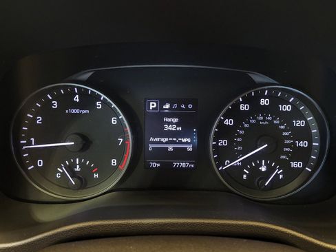 Used 2018 Hyundai Elantra SEL FWD image 23