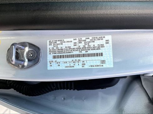 Used 2025 Ford Escape ST-Line Select AWD/4WD image 19