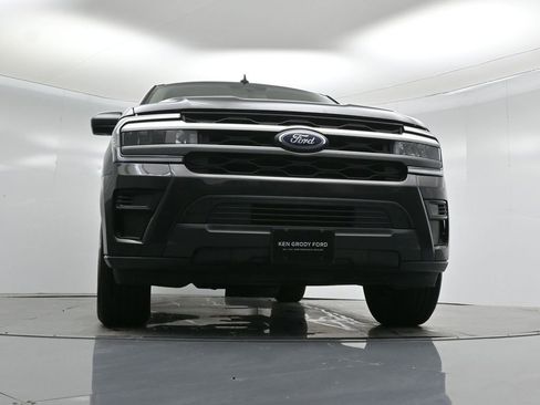 Certified 2024 Ford Expedition Max XLT image 47