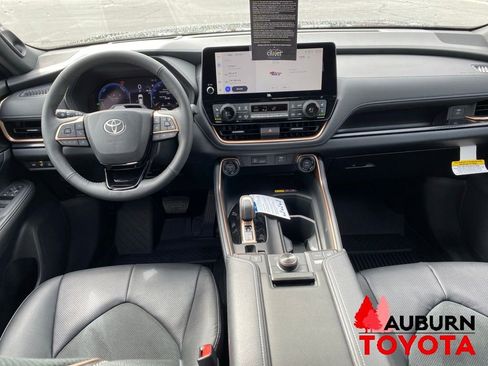 New 2026 Toyota Grand Highlander AWD Hybrid image 27