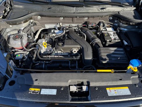 New 2026 Volkswagen Taos S image 20