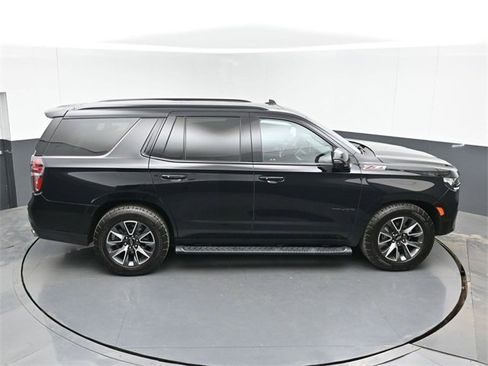 Used 2023 Chevrolet Tahoe Z71 w/ Z71 Off-Road Package image 38