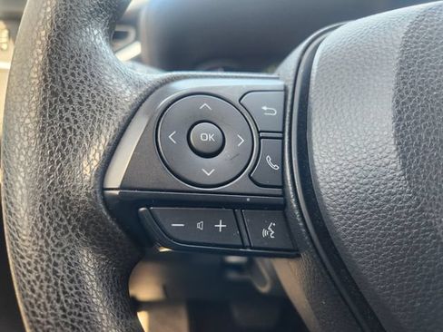 Certified 2025 Toyota RAV4 LE AWD/4WD image 28