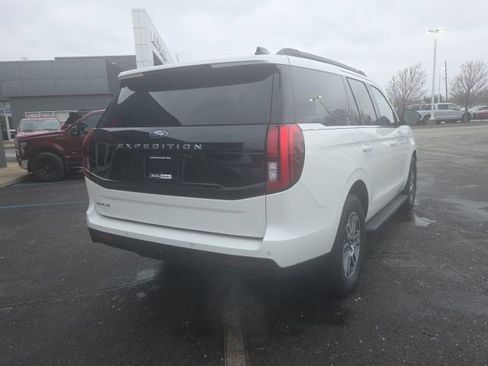 Used 2025 Ford Expedition Active image 5