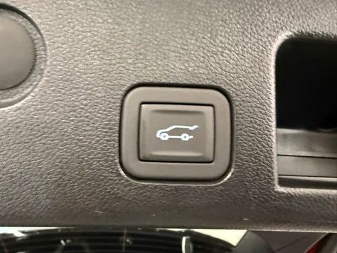 New 2026 GMC Terrain Elevation w/ Elevation Premium Package image 9