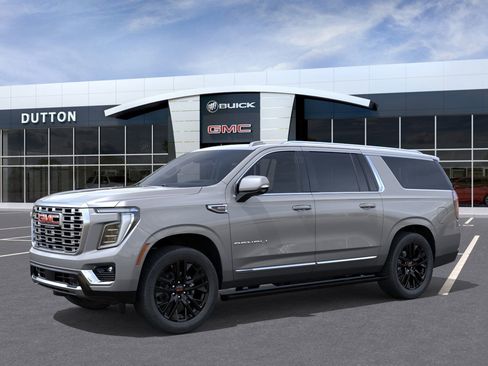 New 2026 GMC Yukon XL Denali w/ Denali Reserve Package image 26