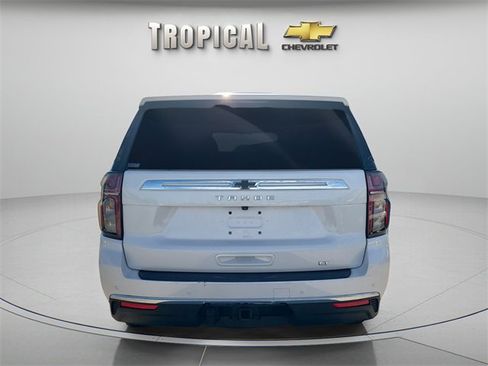 Used 2022 Chevrolet Tahoe LT w/ Luxury Package image 4
