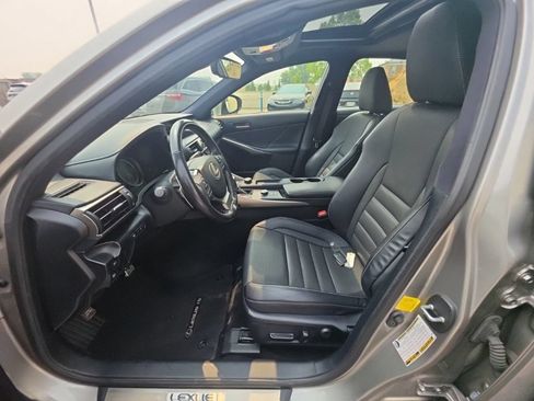 Used 2019 Lexus IS 300 F Sport AWD/4WD image 14