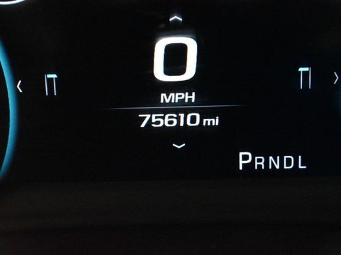 Used 2017 GMC Yukon SLT image 22