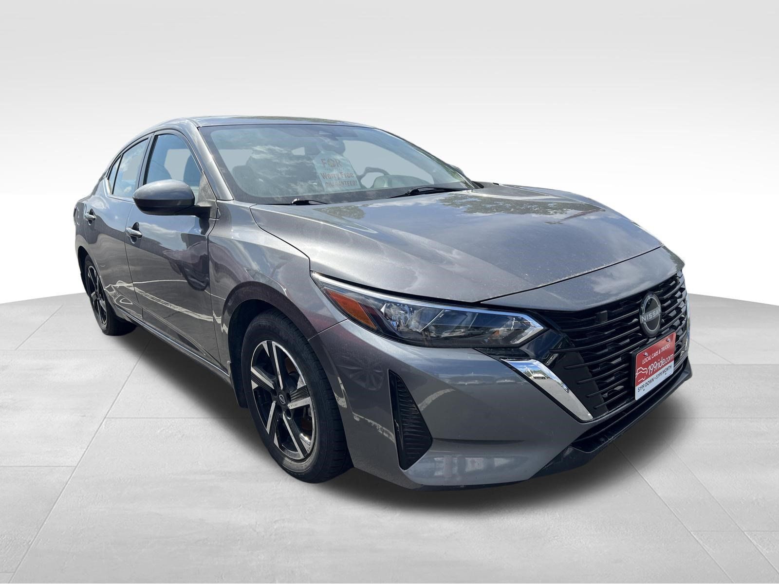 Used 2024 Nissan Sentra SV FWD image 3