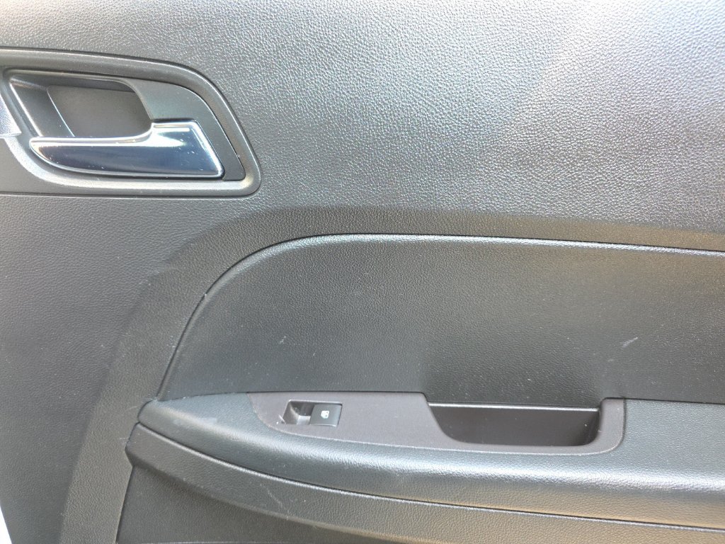 Used 2016 GMC Terrain SLE FWD image 23