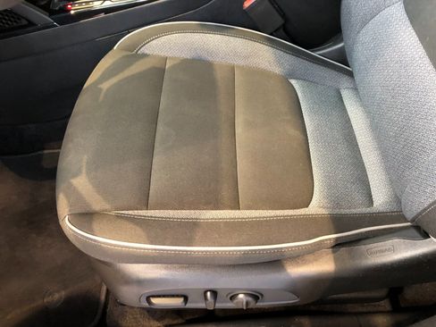 Certified 2023 Chevrolet TrailBlazer LT w/ Convenience Package image 21