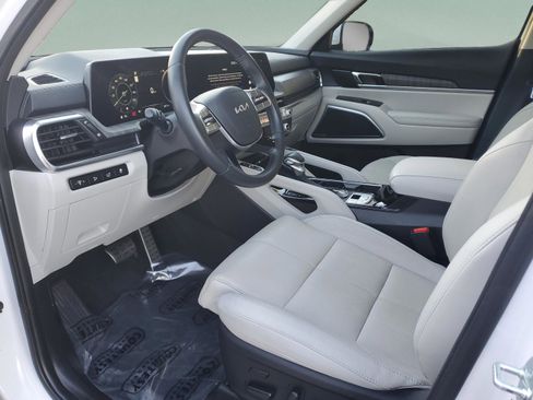 Certified 2024 Kia Telluride SX image 13