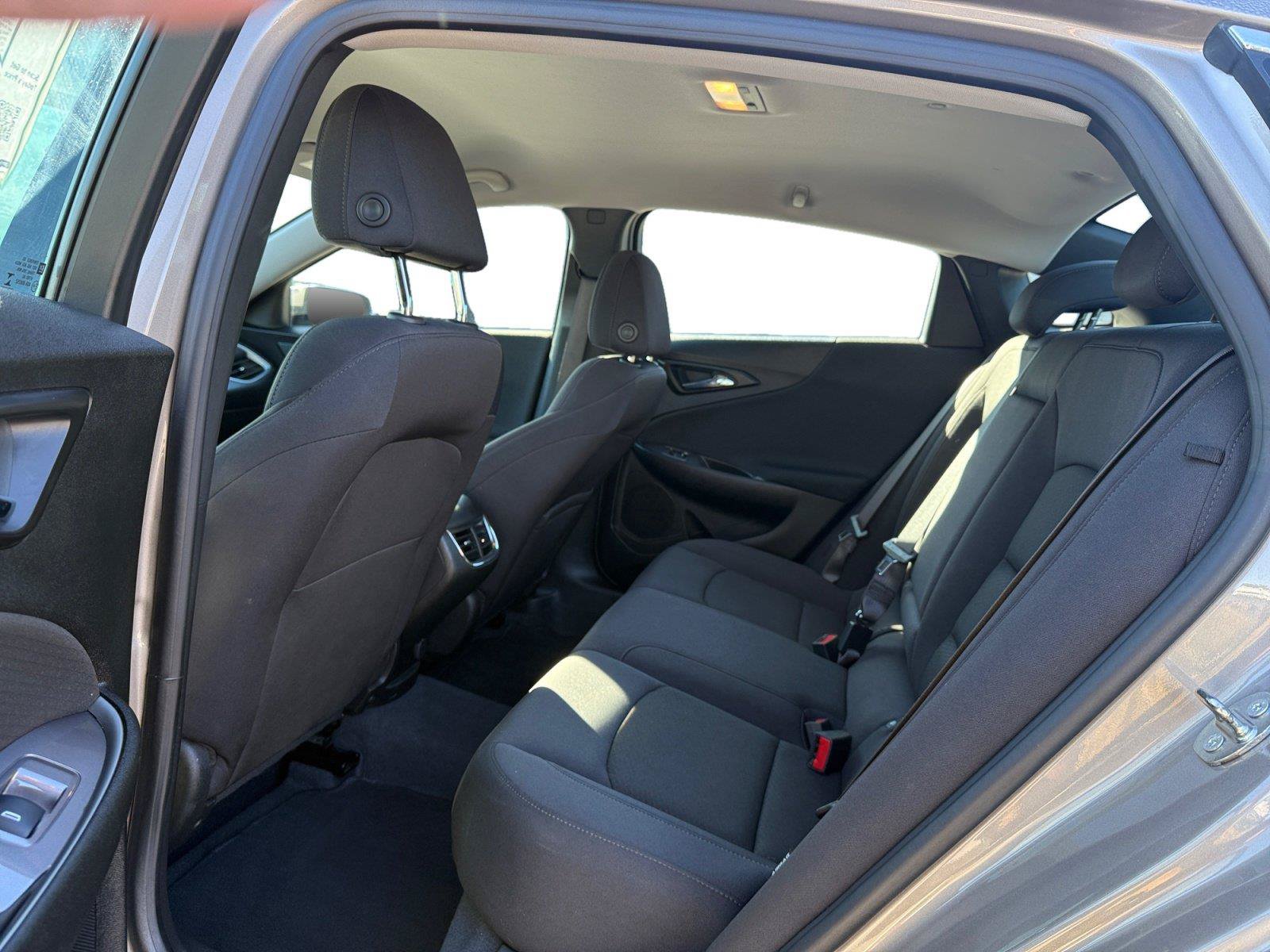 Used 2023 Chevrolet Malibu LT FWD image 19