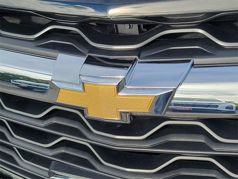 Used 2025 Chevrolet Blazer LT w/ Convenience Package image 29