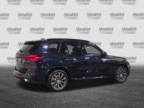New 2026 BMW X5 xDrive40i w/ M Sport Package AWD/4WD image 8