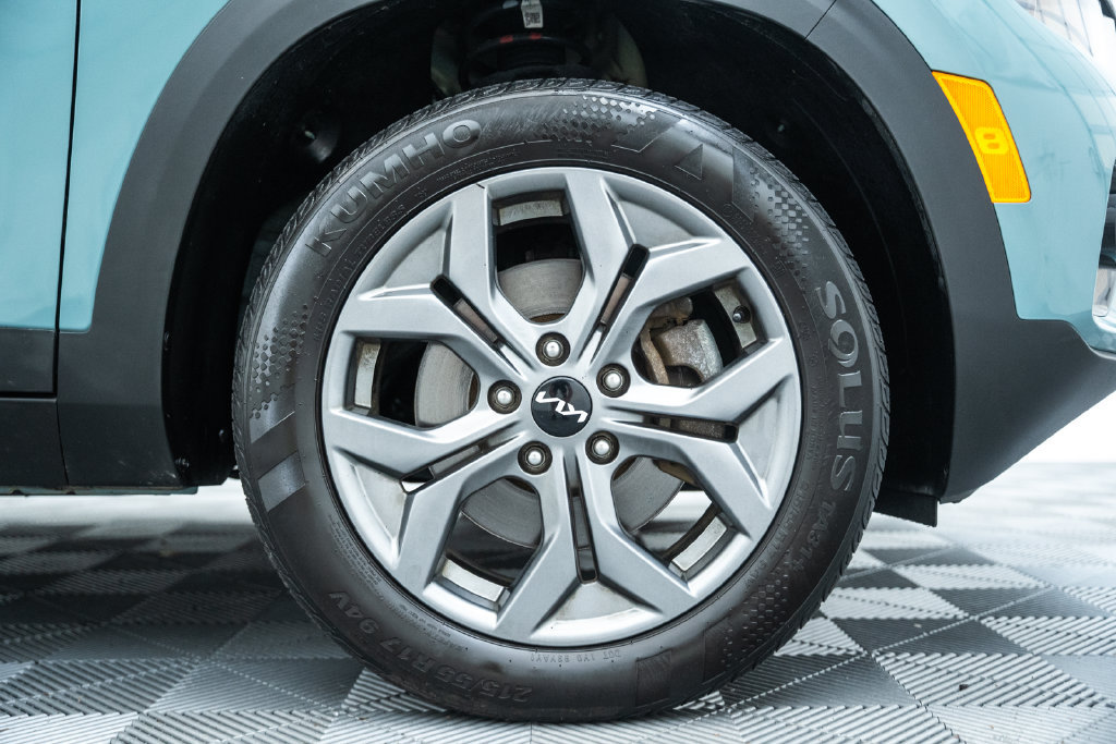 Used 2024 Kia Seltos S AWD/4WD image 19