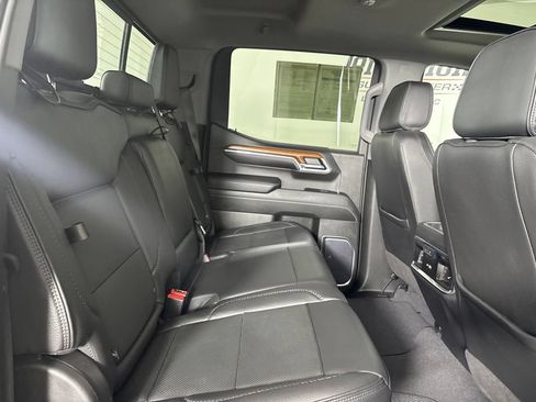 Used 2023 GMC Sierra 1500 Denali AWD/4WD image 30
