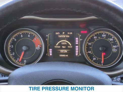 Used 2016 Jeep Cherokee 75th Anniversary image 16