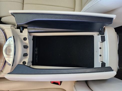 Used 2020 Mercedes-Benz E 450 4MATIC Cabriolet w/ AMG Line image 77