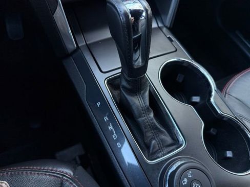 Used 2017 Ford Explorer Sport image 23