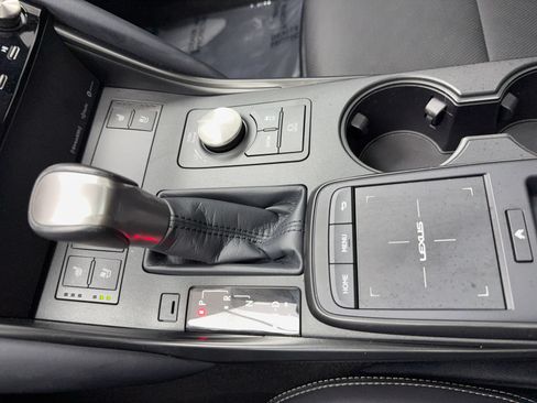 Used 2024 Lexus IS 300 w/ Comfort Package RWD image 31