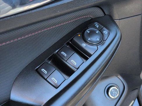 Used 2021 Chevrolet TrailBlazer RS w/ Sun and Liftgate Package FWD image 13