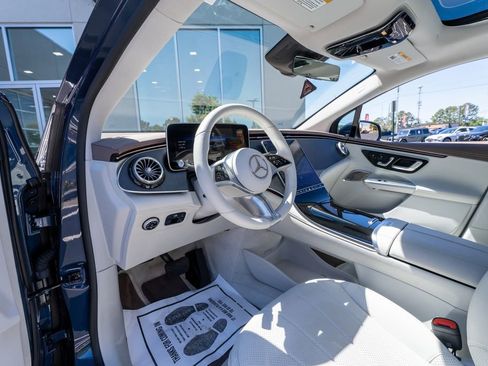 Used 2023 Mercedes-Benz EQE 350+ 4MATIC SUV w/ Exclusive Trim Package image 30
