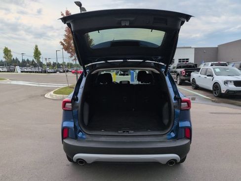 Certified 2023 Ford Escape Active AWD/4WD image 18