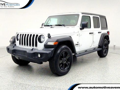 Used 2019 Jeep Wrangler Unlimited Sport image 1