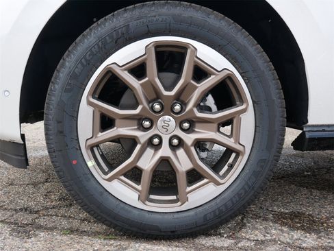 New 2025 Ford Expedition Max King Ranch image 9