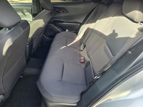 Used 2024 Toyota Prius LE image 10