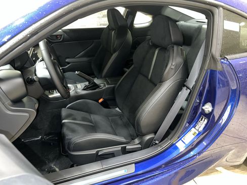 New 2025 Toyota GR86 Premium w/ ALL Weather Mat Package (TMS) image 11