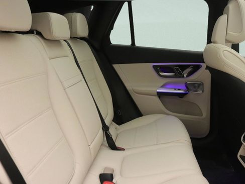 New 2026 Mercedes-Benz GLC 350e 4MATIC image 8